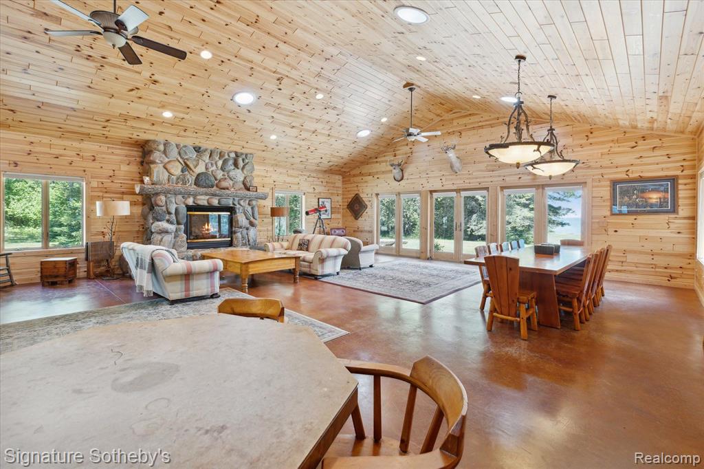 9842 Misery Bay, Alpena, MI 49707 — Photo 12