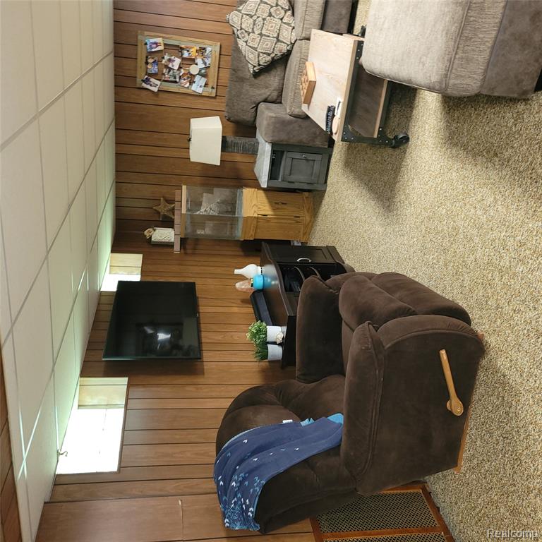 24640 Huron River Drive, Rockwood, MI — Photo 24