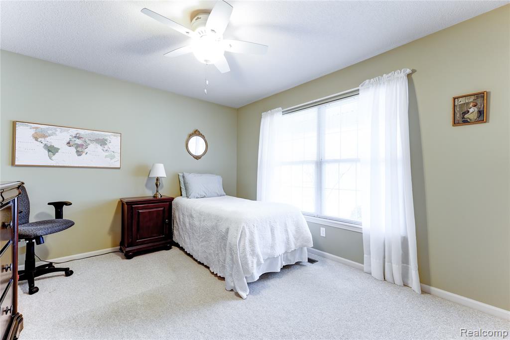 11126 Strathmore Court, Grand Blanc, MI 48439 — Photo 19