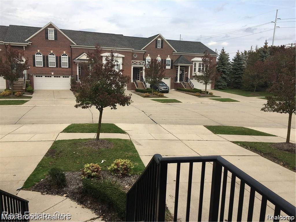 954 Sandalwood Drive, Troy, MI 48085 — Photo 3