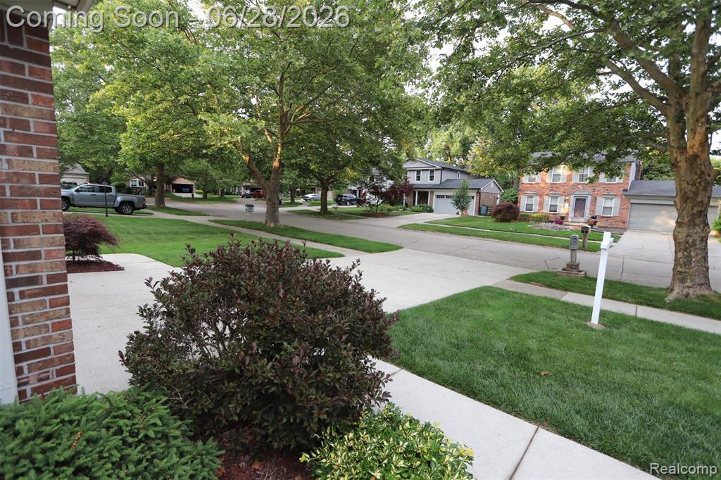 9391 Mayflower Court, Plymouth, MI 48170 — Photo 29