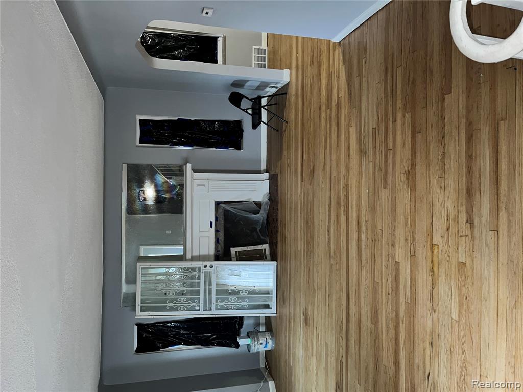 9991 Strathmoor Street, Detroit, MI 48227 — Photo 3