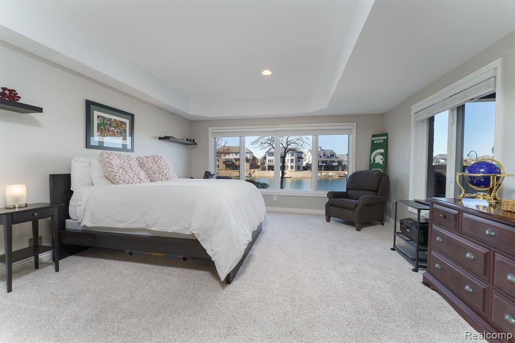 10725 WATERFALL, South Lyon, MI 48178 — Photo 35