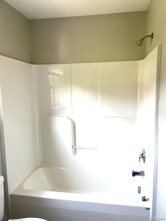 5700 APPIAN Way, Waterford, MI 48329 — Photo 30