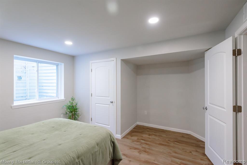 42880 Frederick Court, Belleville, MI 48111 — Photo 42
