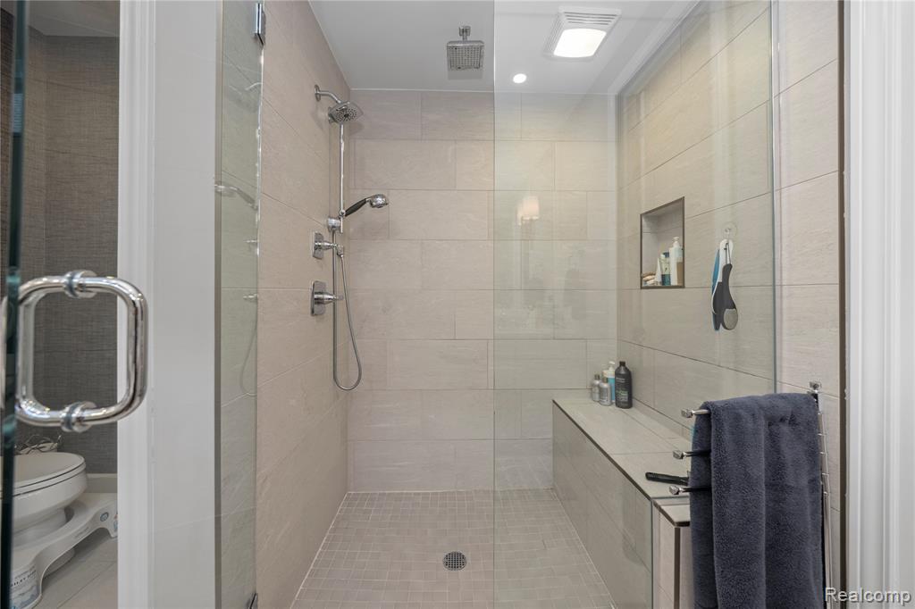 6511 Legacy Woods Trail, West Bloomfield, MI — Photo 22