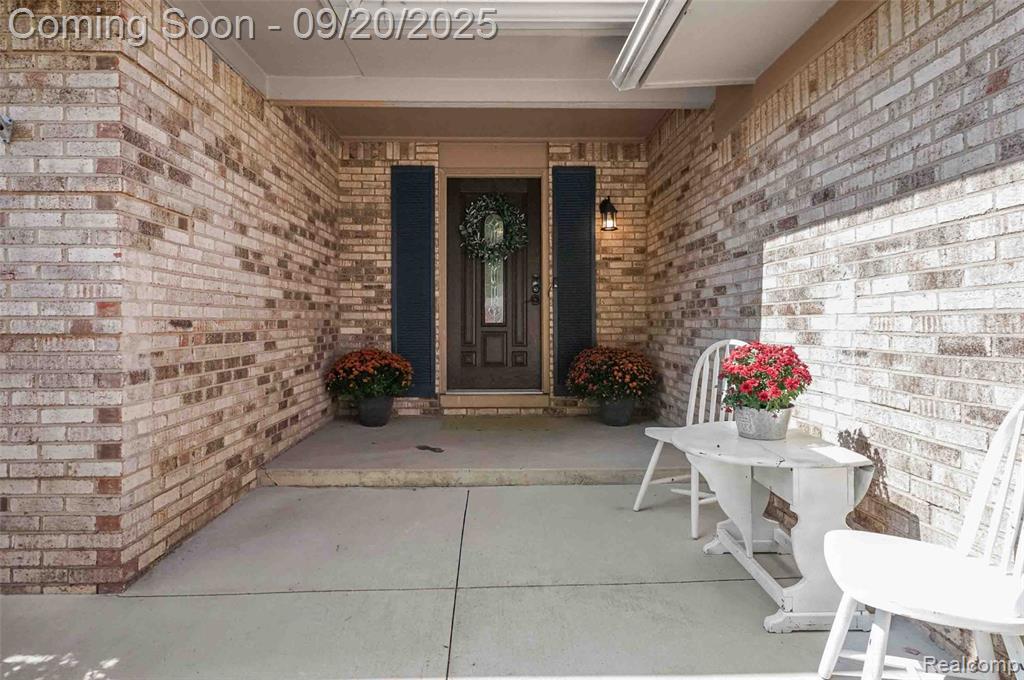 46457 Peach Grove Avenue, Macomb, MI 48044 — Photo 3