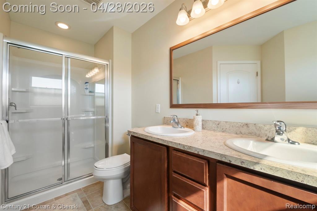 1091 Paddock Drive, South Lyon, MI 48178 — Photo 37