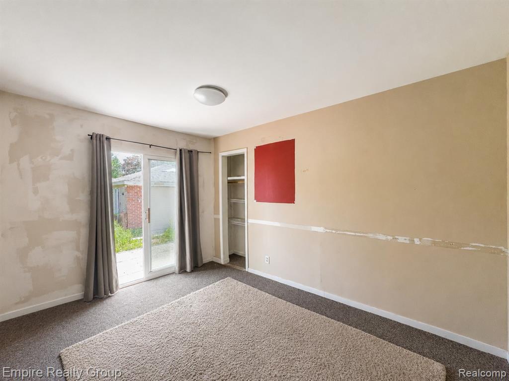 905 N Esplanade Street, Mount Clemens, MI 48043 — Photo 15