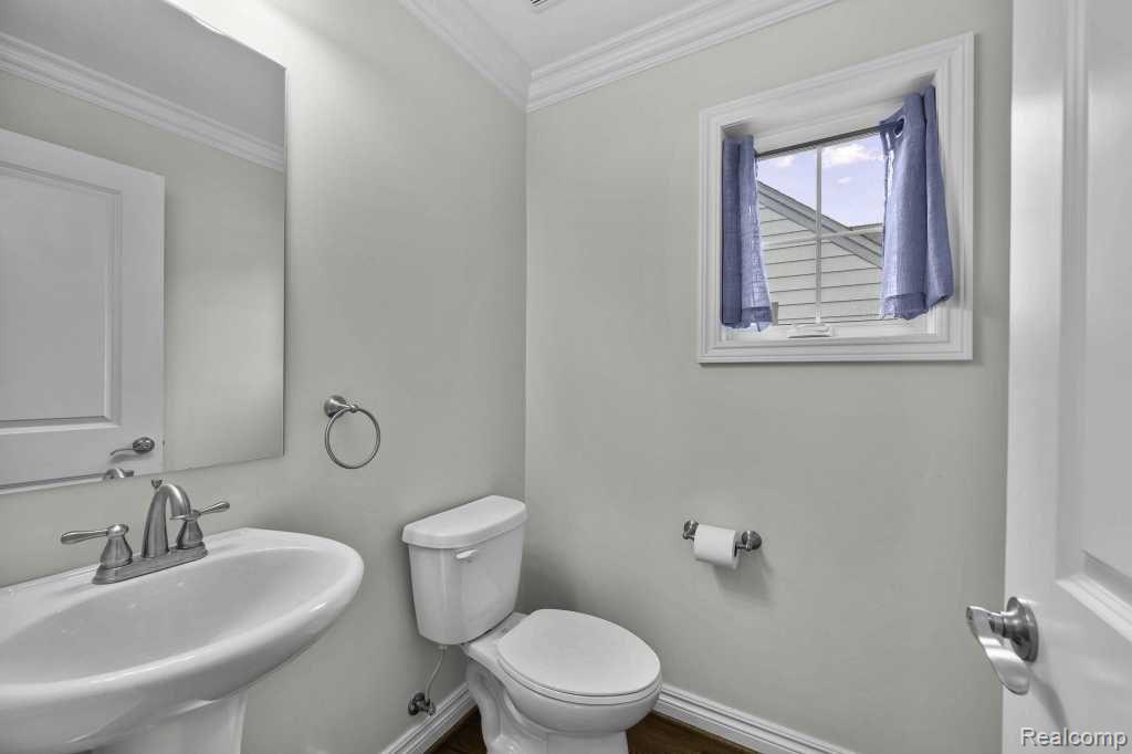 520 SIMON, Royal Oak, MI 48067 — Photo 18