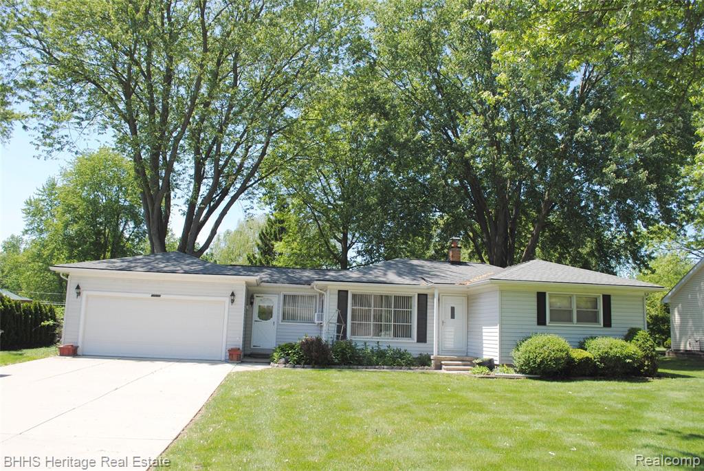 15507 Park Lane, Plymouth, MI 48170 — Photo 2