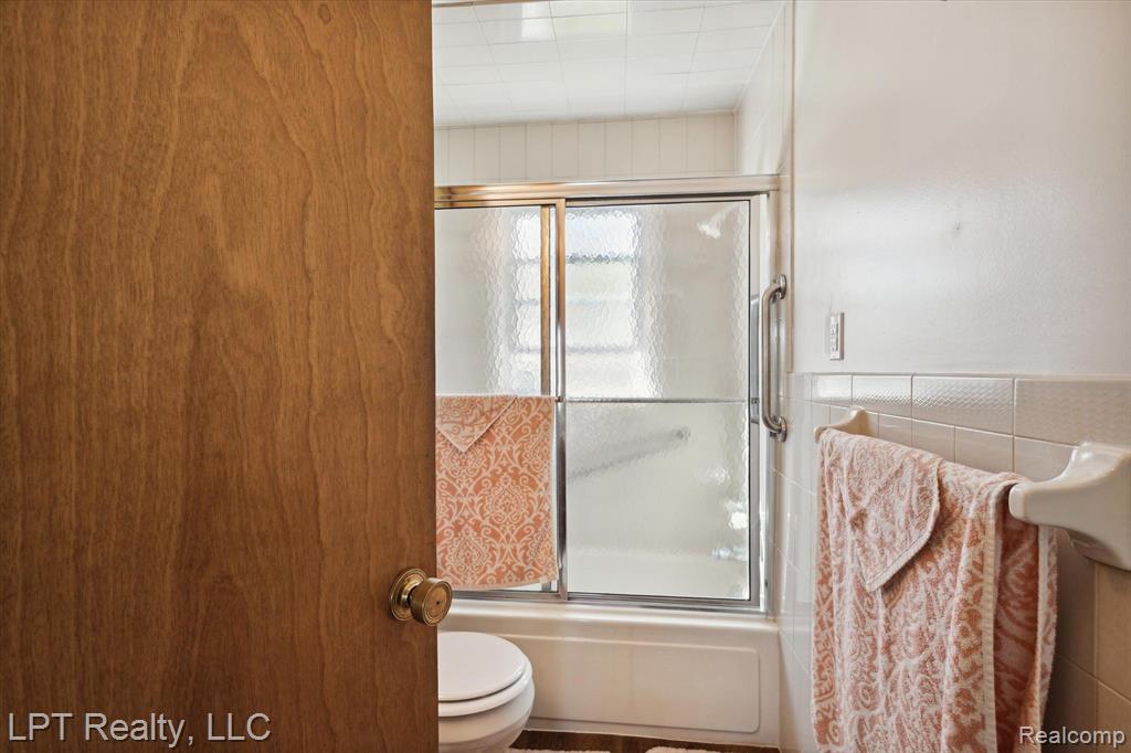 574 WILSON Avenue, Mount Morris, MI 48458 — Photo 15