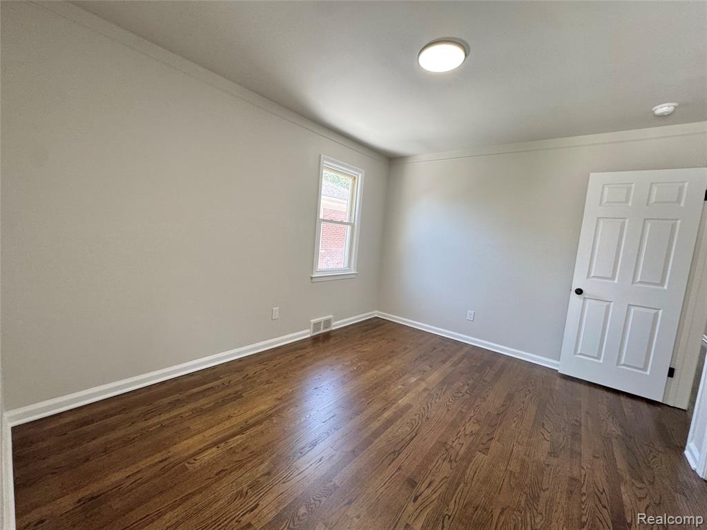 7751 Cortland Avenue, Allen Park, MI 48101 — Photo 16