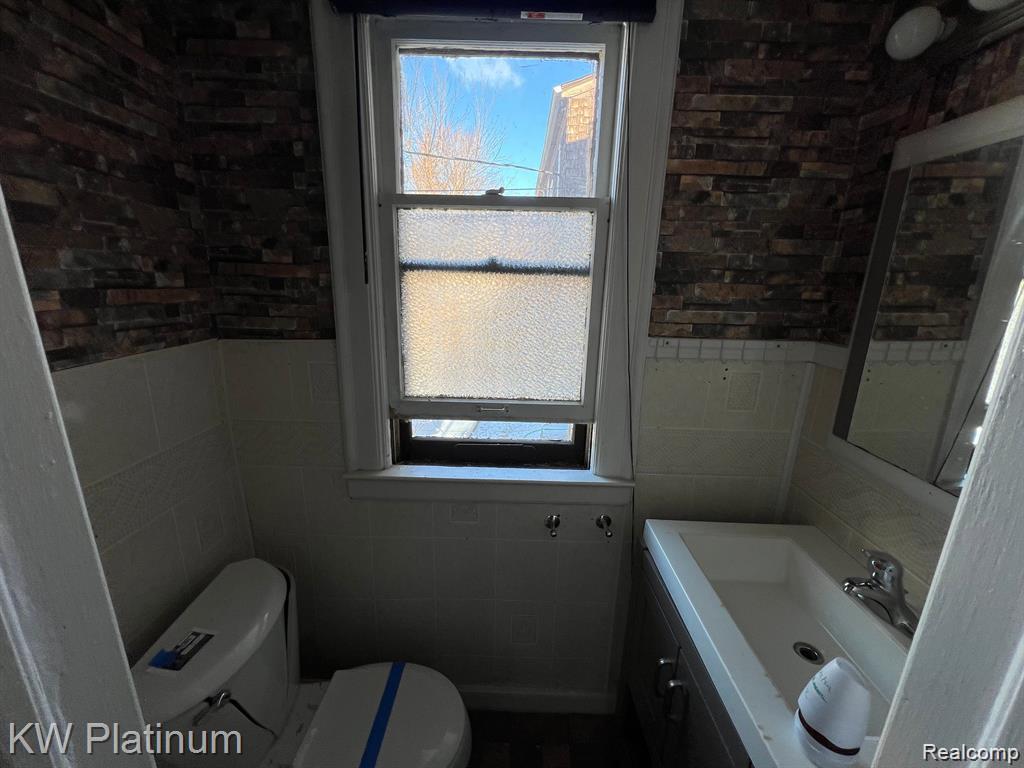 5211 Haverhill Street, Detroit, MI 48224 — Photo 8