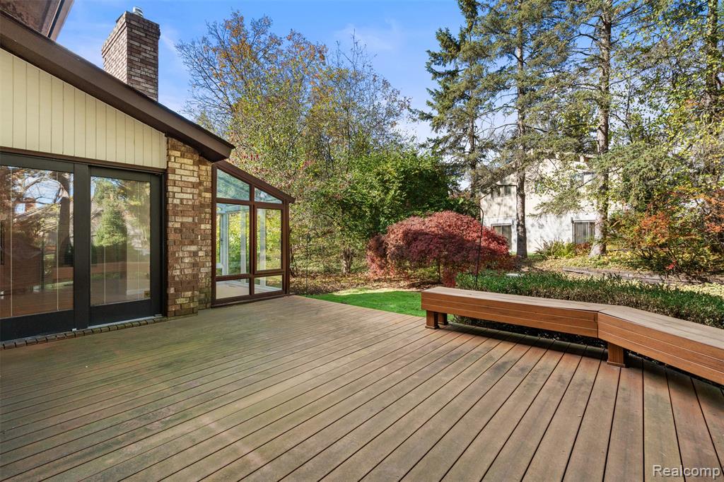 4724 Tara Court, West Bloomfield, MI 48323 — Photo 41