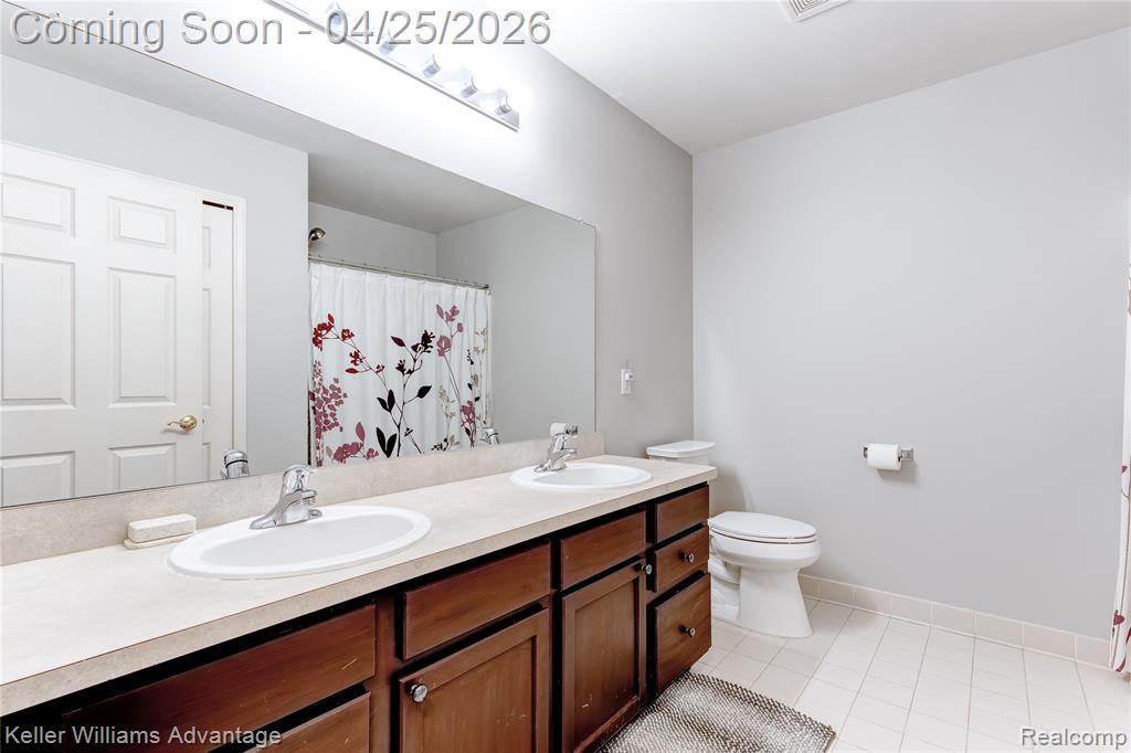 1758 Four Seasons Drive, Howell, MI 48843 — Photo 28