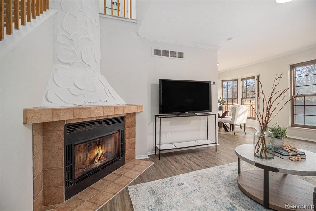 39872 CROSSWINDS, Novi, MI — Photo 4