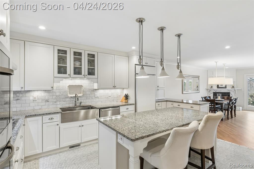 470 SOUTHFIELD Road, Birmingham, MI 48009 — Photo 18