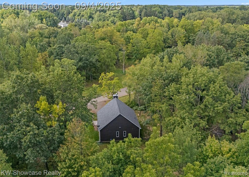9760 Copper Ridge Drive, Fowlerville, MI 48836 — Photo 4
