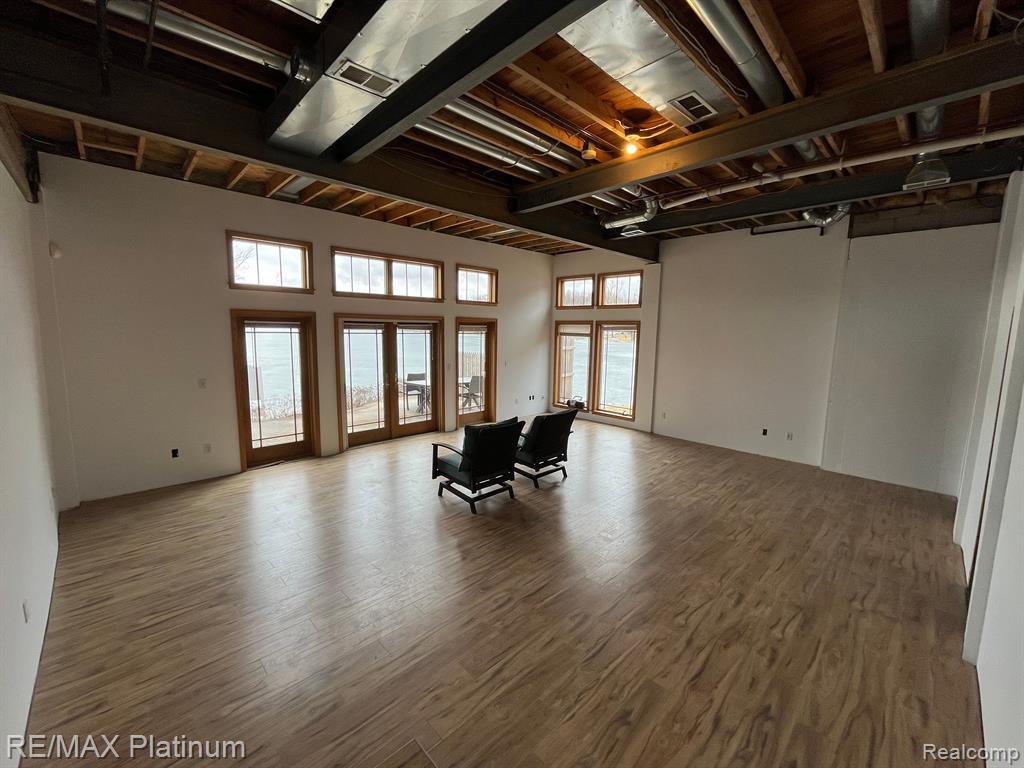 6512 BUCKSHORE Drive, Whitmore Lake, MI 48189 — Photo 32