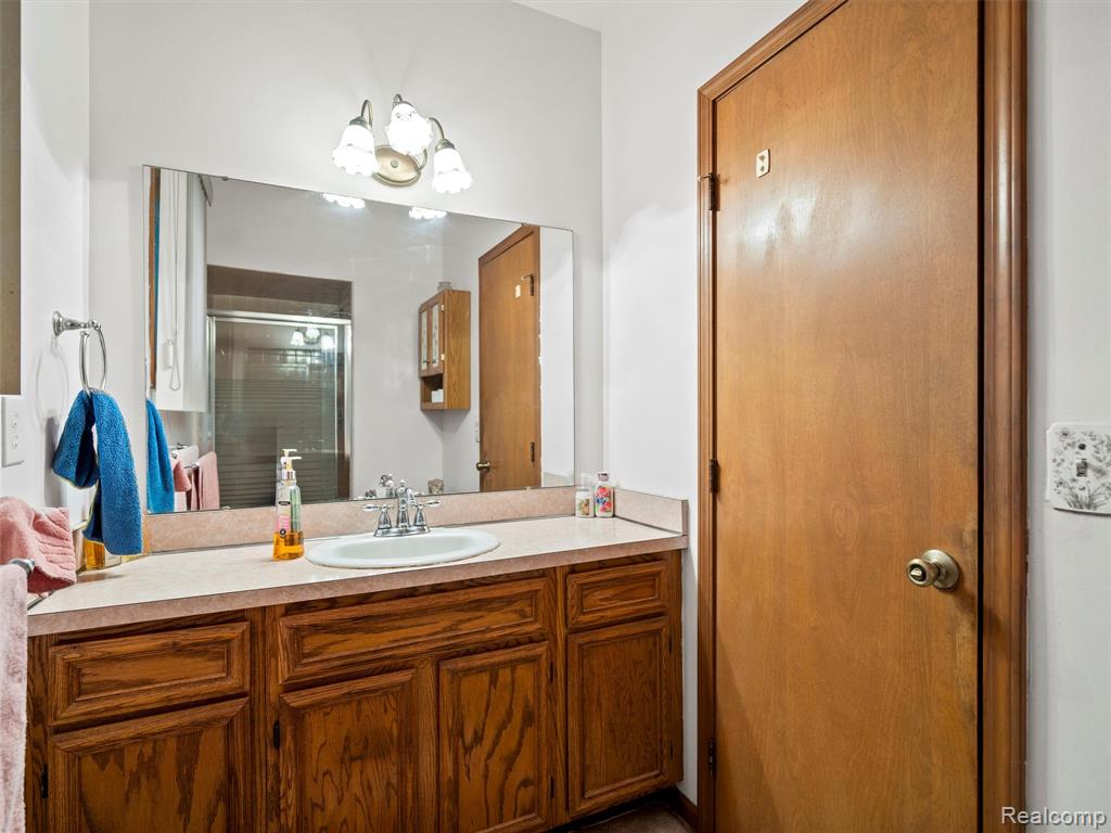 46386 Jackson Drive, Macomb, MI 48044 — Photo 24