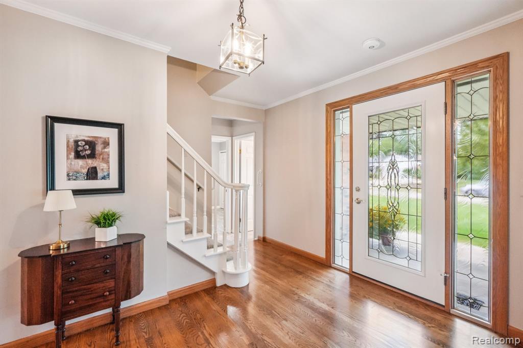 5372 Fieldcrest Drive, Shelby Twp, MI 48316 — Photo 4