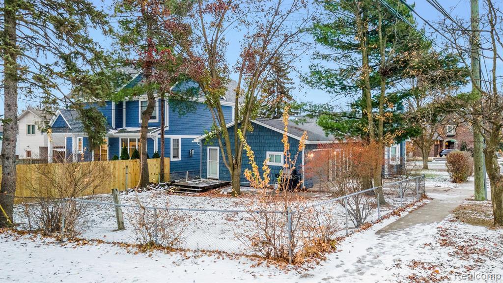 730 RENSHAW Street, Rochester, MI 48307 — Photo 44