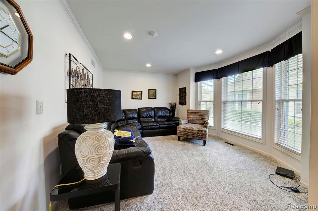 2577 Cleveland Way, Canton, MI 48188 — Photo 16