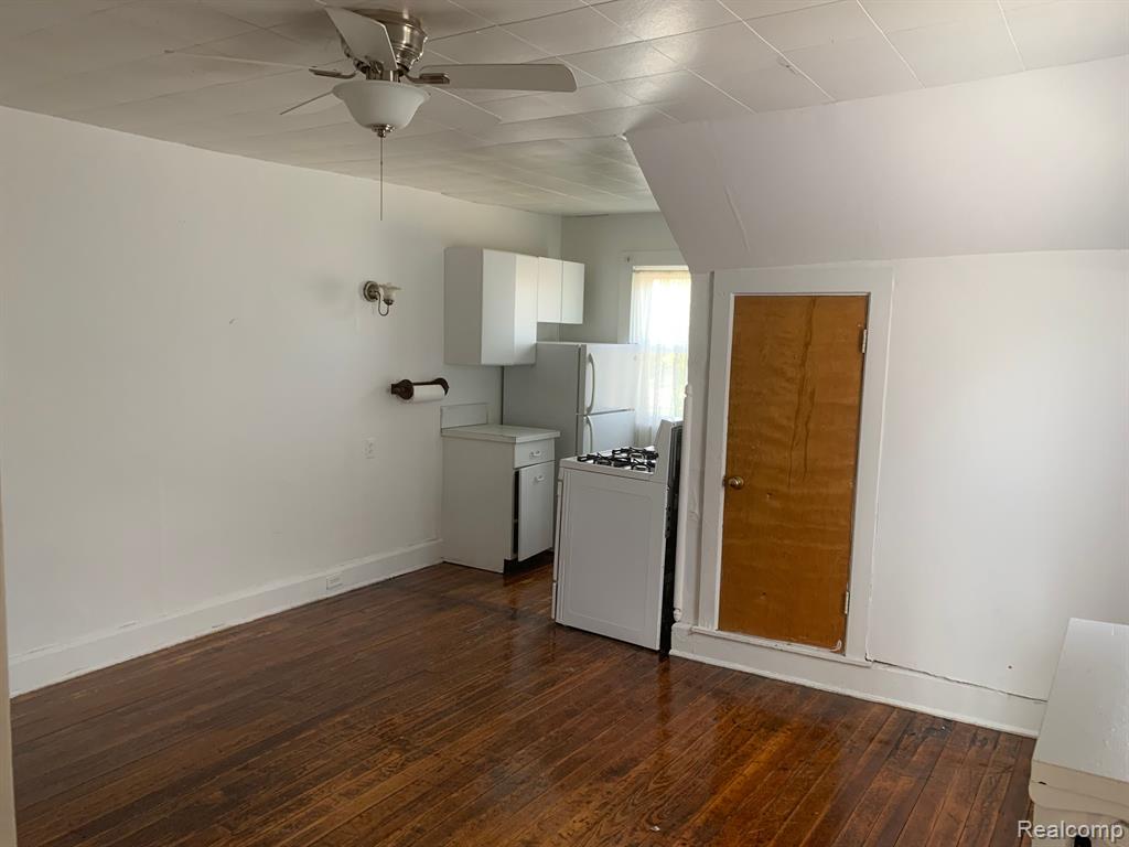 424 CRAPO Street, Flint, MI 48503 — Photo 31