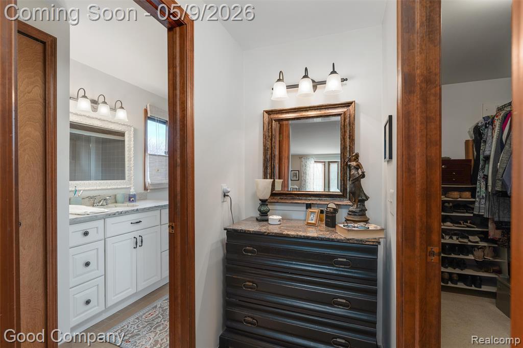 20063 Hudson Bay Court, Clinton Twp, MI 48038 — Photo 36