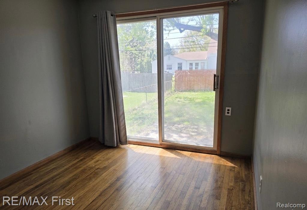 26451 Greenleaf Street, Roseville, MI 48066 — Photo 8