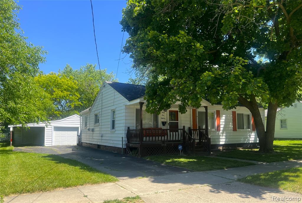 3918 Whitney Avenue, Flint, MI 48532 — Photo 25