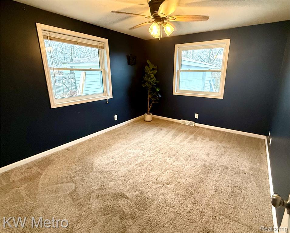 5036 Beecher Road, Flint, MI 48532 — Photo 11