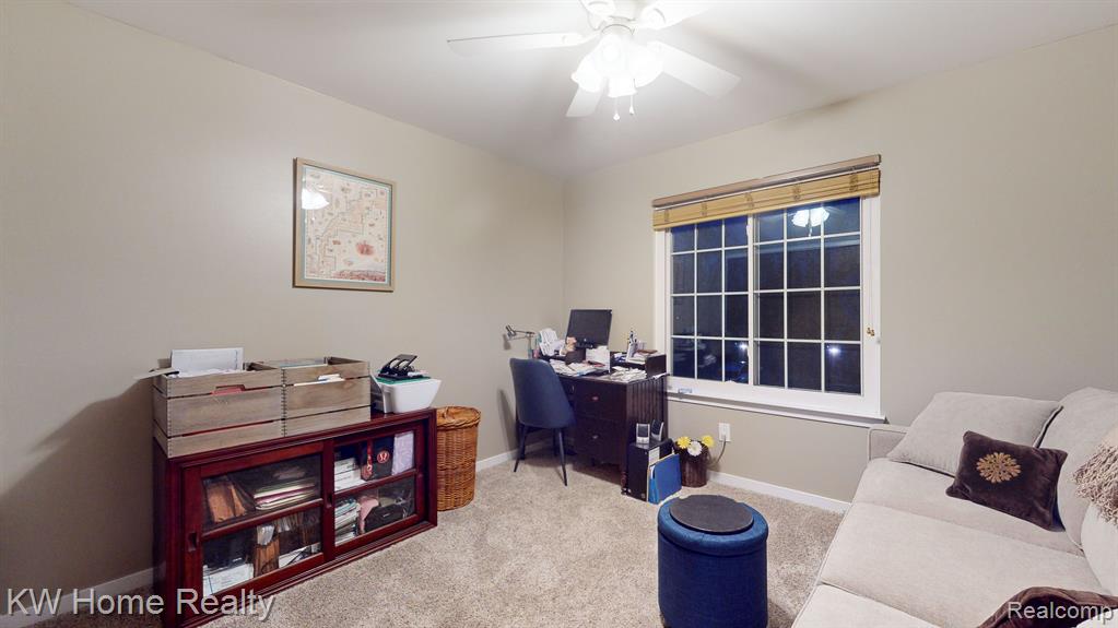 606 WINWOOD Circle, Walled Lake, MI 48390 — Photo 22