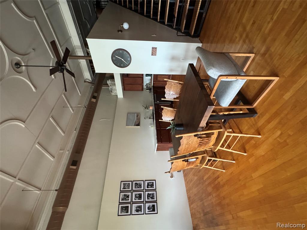 123 N Clinton Avenue, MI 48879 — Photo 13