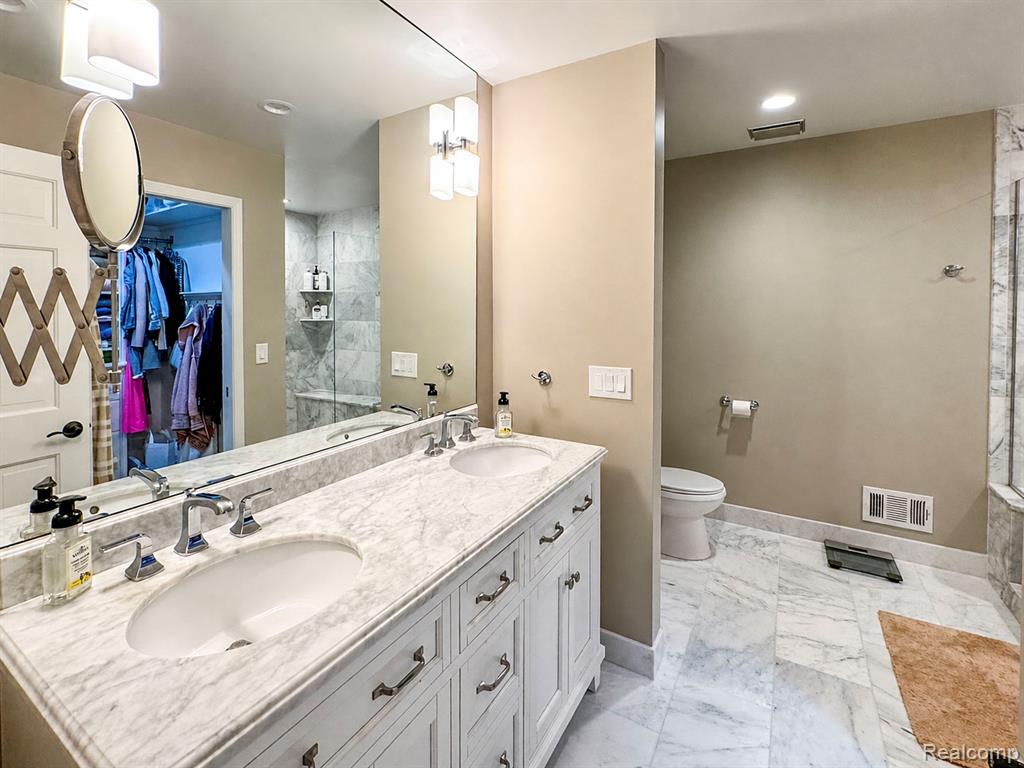5467 Bristol Parke Drive, Clarkston, MI 48348 — Photo 34