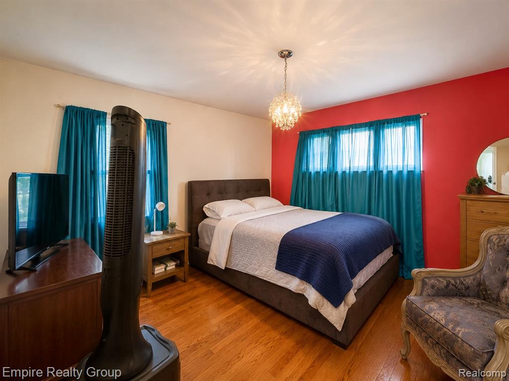 17300 Buckingham Avenue, Beverly Hills, MI 48025 — Photo 16