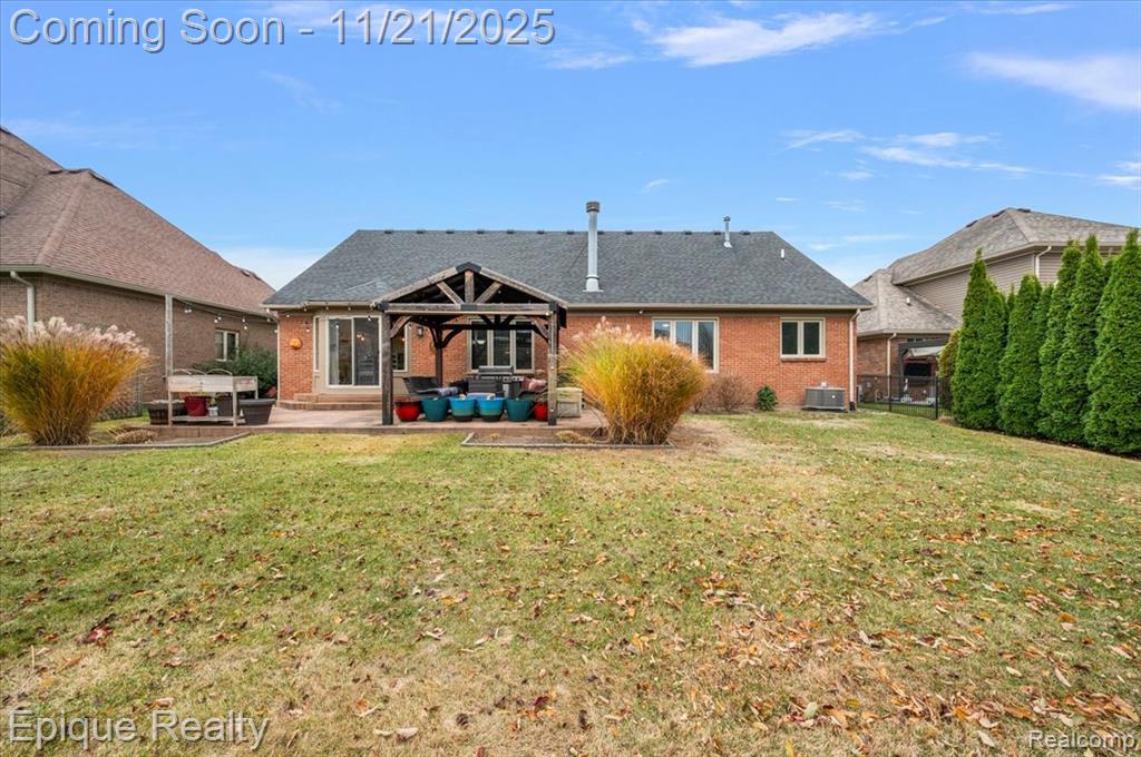 48309 Tecumseh Drive, Macomb, MI 48044 — Photo 9