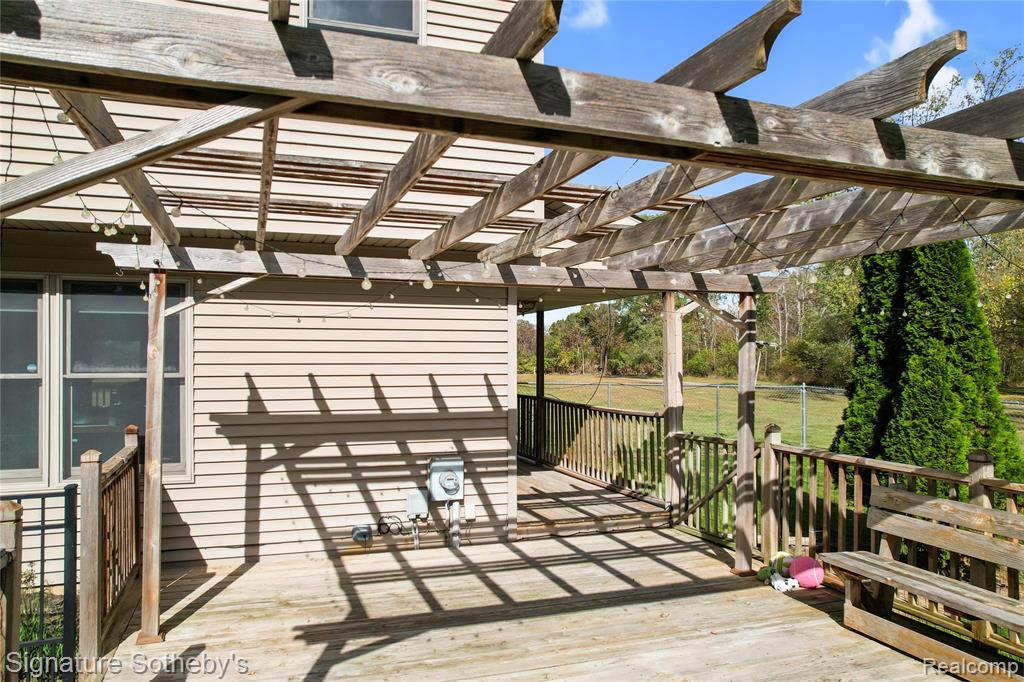 11275 W Coon Lake Road, Webberville, MI 48892 — Photo 52