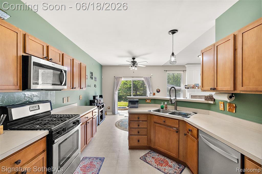997 River Rock Drive, Holly, MI 48442 — Photo 17