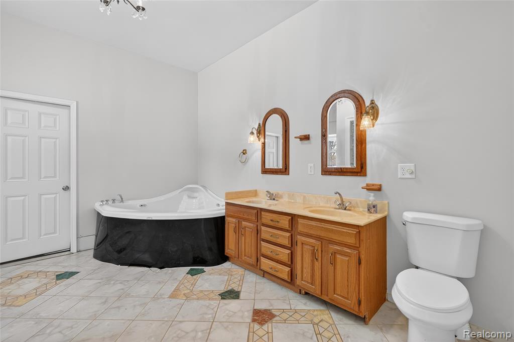 9624 Bridge Lake Road, Clarkston, MI 48348 — Photo 31