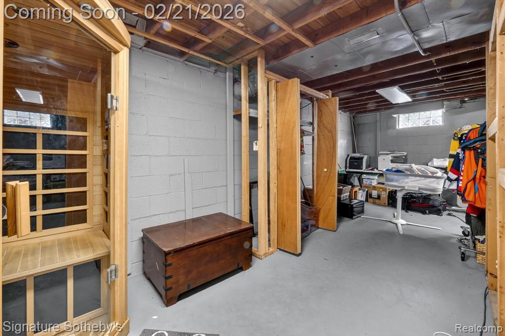 6832 Brightwood Court, Waterford, MI 48327 — Photo 33