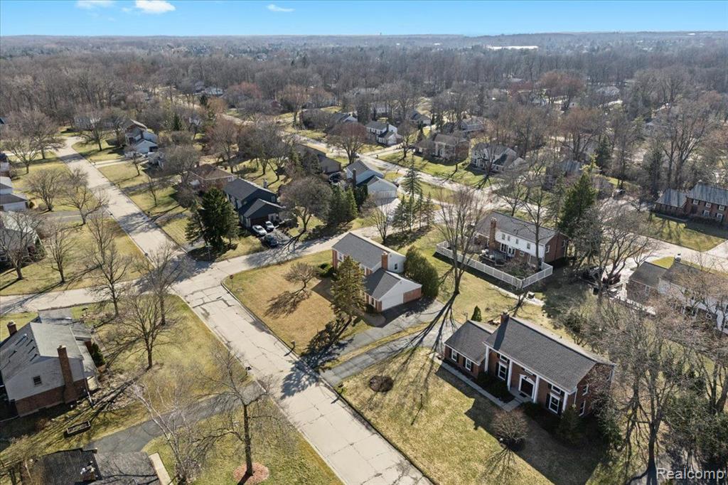 5888 RED COAT Lane, West Bloomfield, MI — Photo 40