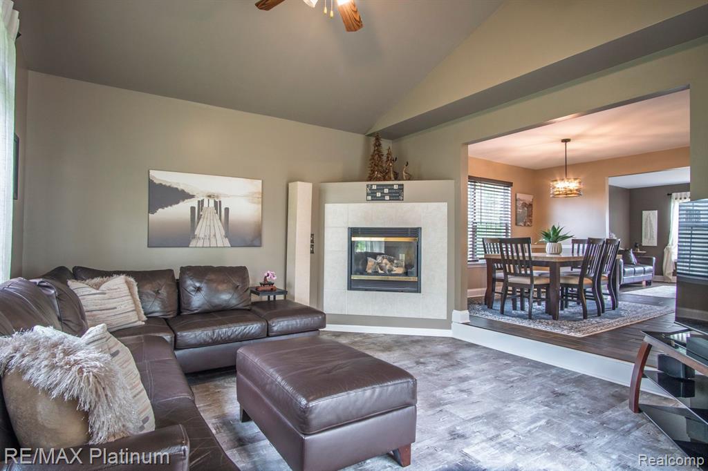 8313 Mill Pointe Court, Goodrich Vlg, MI — Photo 8