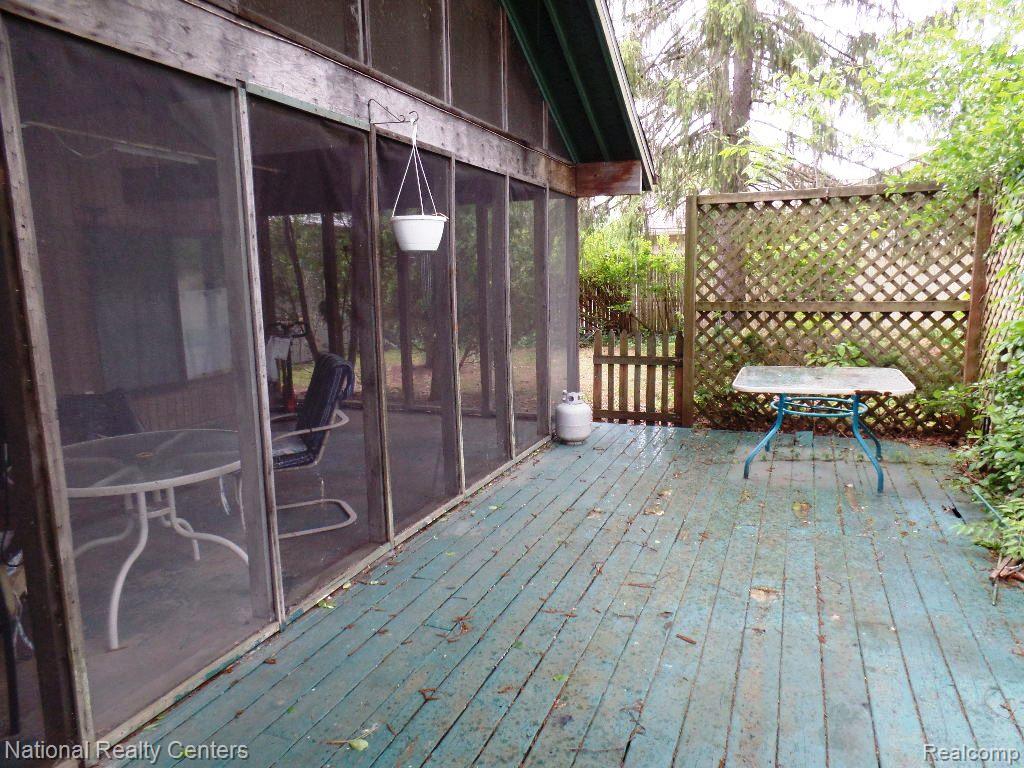 903 Burt Street, Tecumseh, MI 49286 — Photo 17