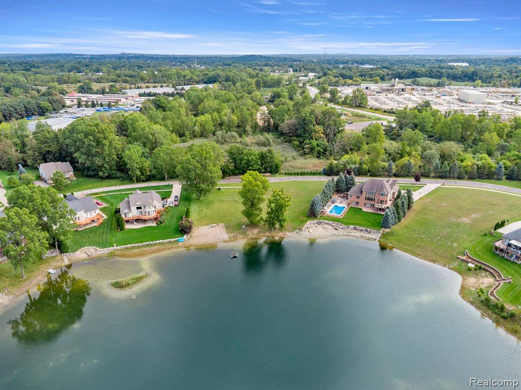 4544 COASTAL Parkway, White Lake, MI — Photo 12