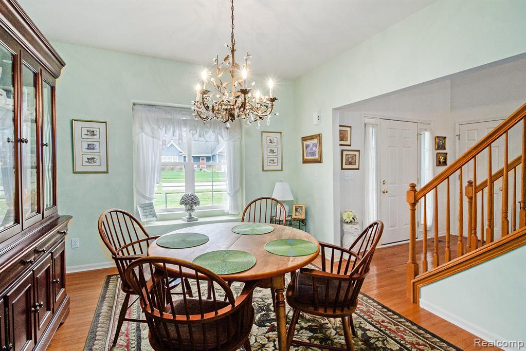 8342 Meadow Creek Drive, Goodrich Vlg, MI — Photo 10