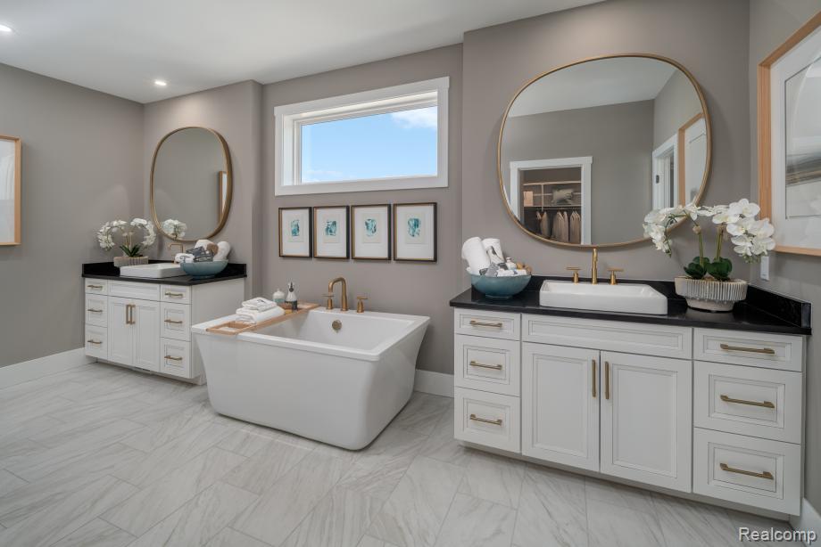 138 Maple Leaf Lane, Ann Arbor, MI 48105 — Photo 10