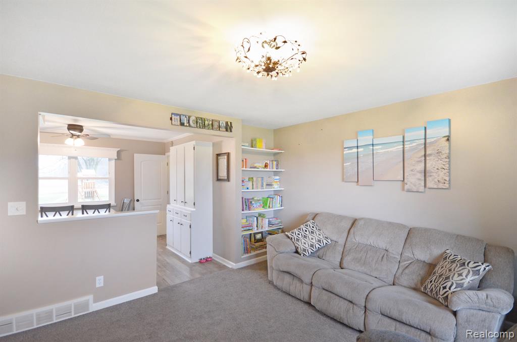 67667 Place Road, Lenox, MI 48050 — Photo 5