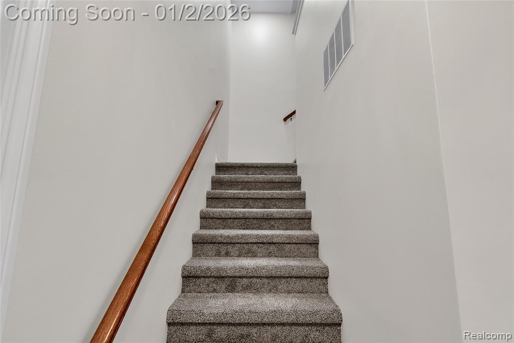 45640 Warwick Drive, Macomb, MI 48044 — Photo 6